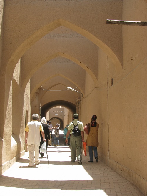 دکترلاهوتی؛ سفر یزد دکترلاهوتی؛ سفر یزد